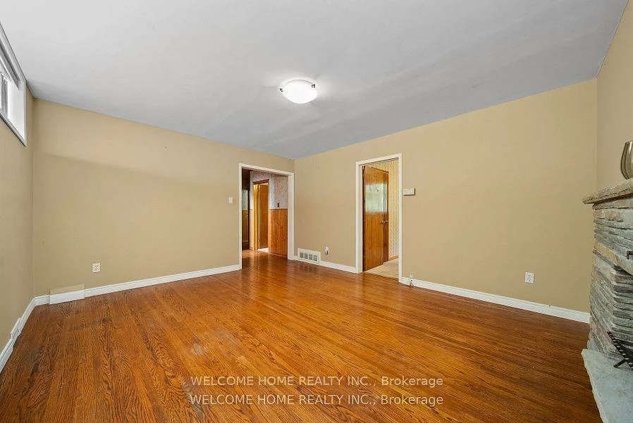 10, Pengelly, Clairlea-Birchmount, Toronto