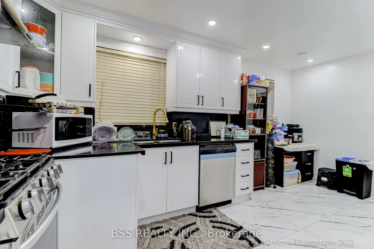 35, Waldock, West Hill, Toronto