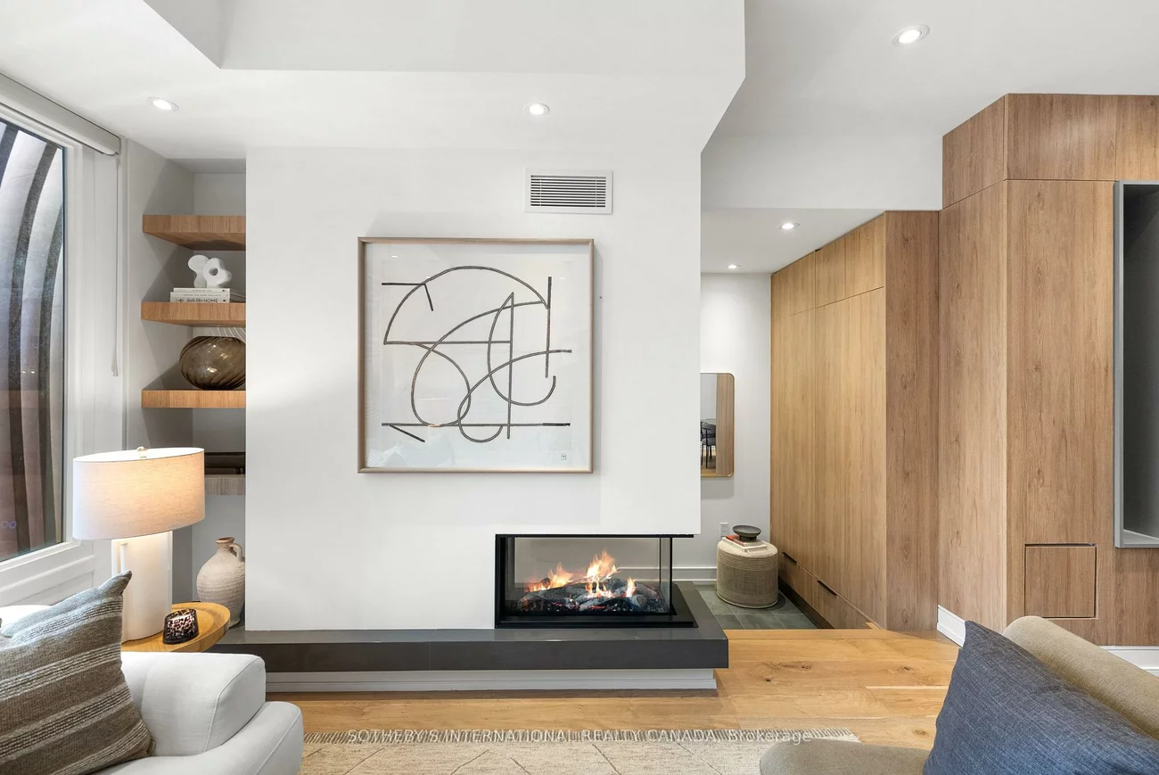 83, Virginia, Danforth Village-East York, Toronto