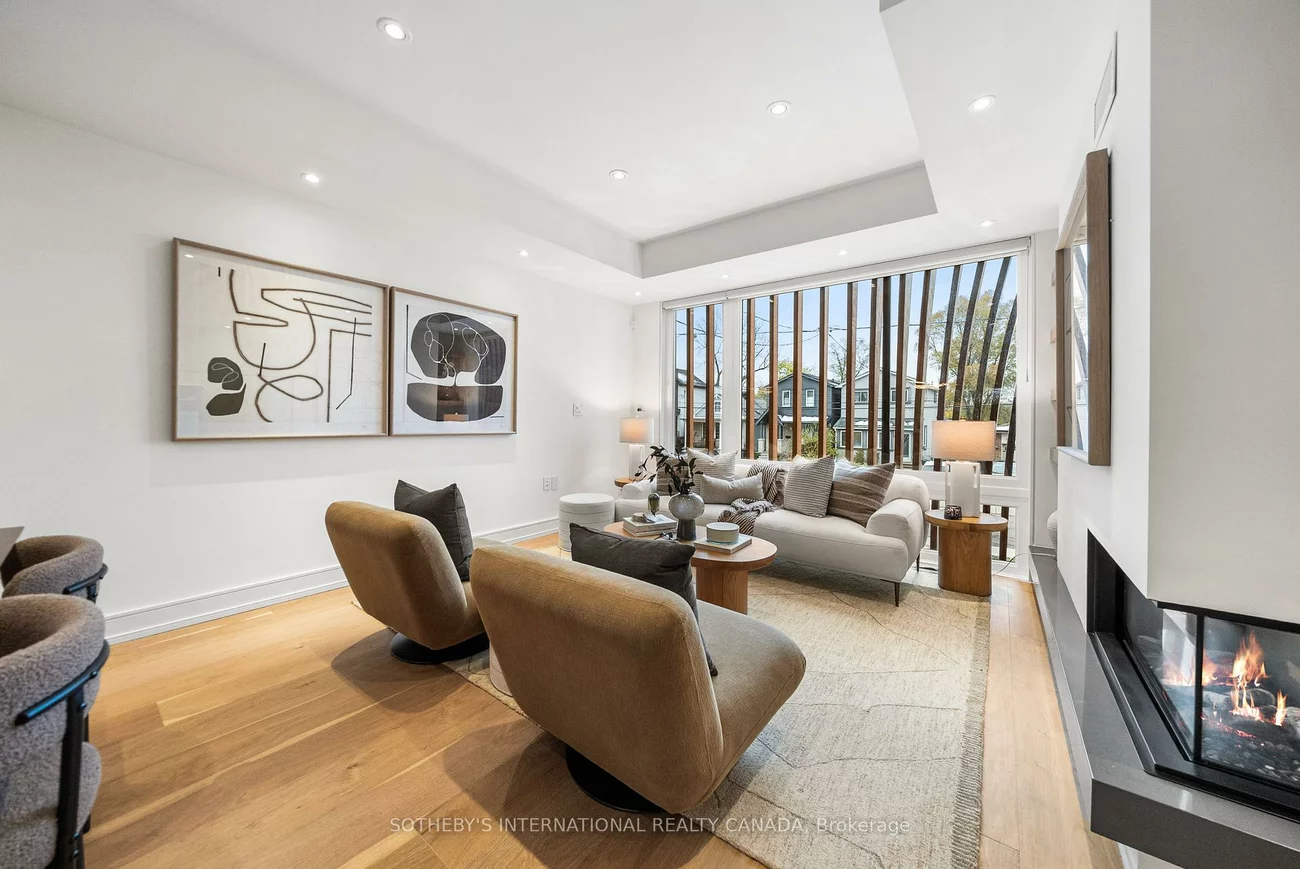 83, Virginia, Danforth Village-East York, Toronto