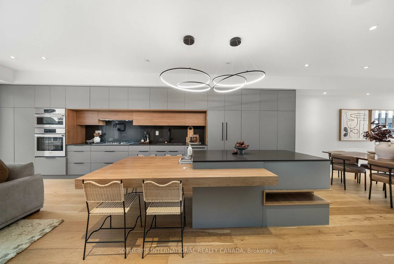 83, Virginia, Danforth Village-East York, Toronto