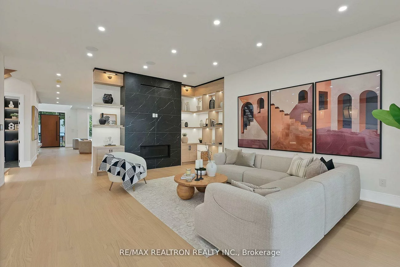 18, Glen Eden, O'Connor-Parkview, Toronto