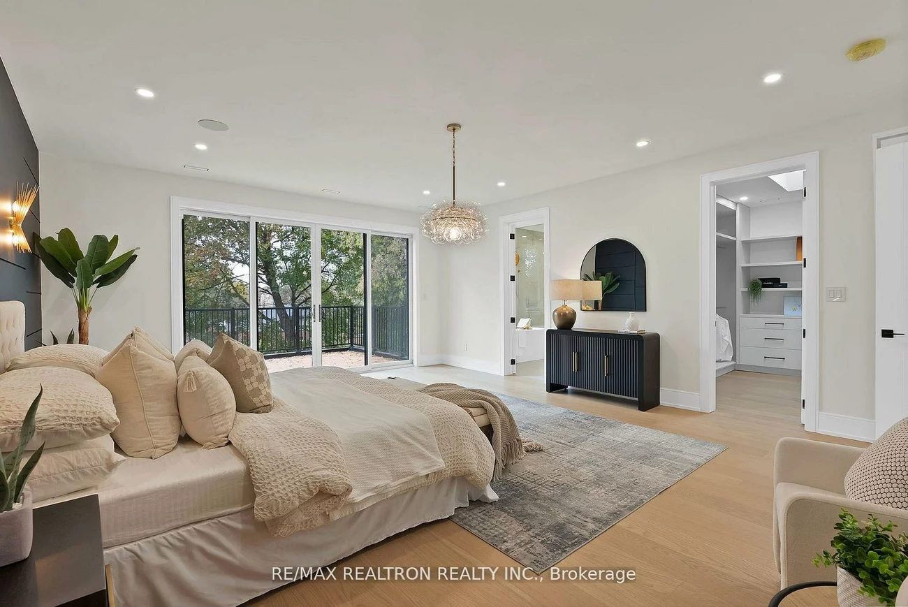 18, Glen Eden, O'Connor-Parkview, Toronto