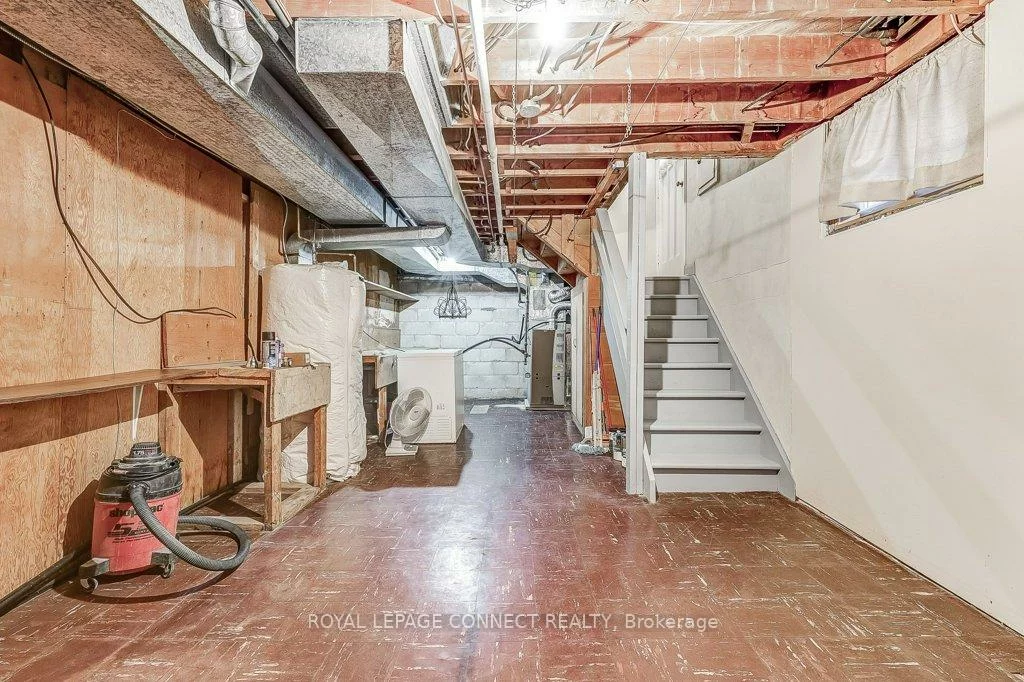 48, Kecala, Dorset Park, Toronto