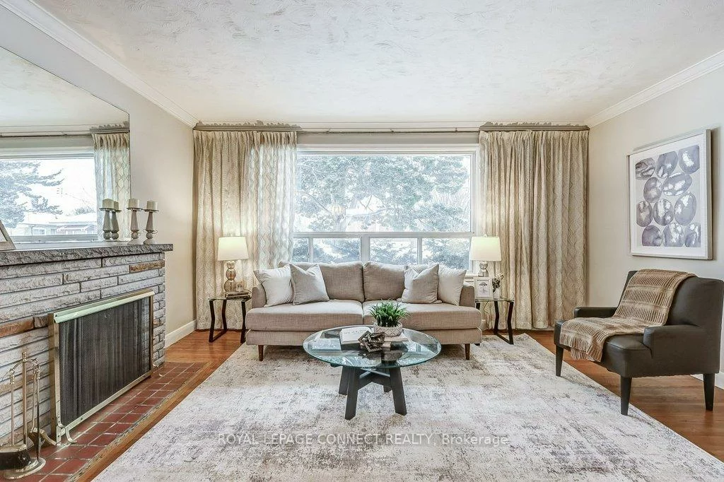 48, Kecala, Dorset Park, Toronto