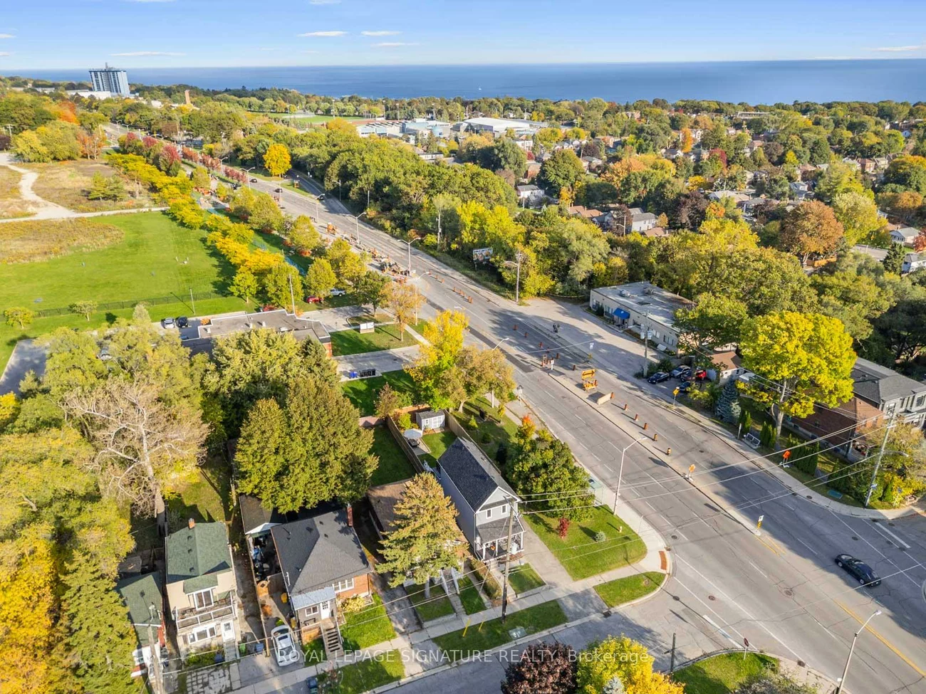 151, Eastwood, Birchcliffe-Cliffside, Toronto