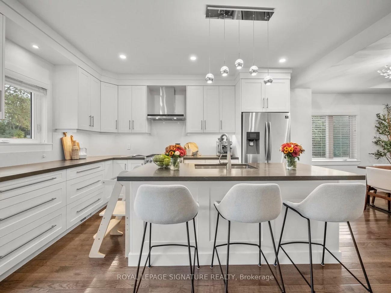 151, Eastwood, Birchcliffe-Cliffside, Toronto