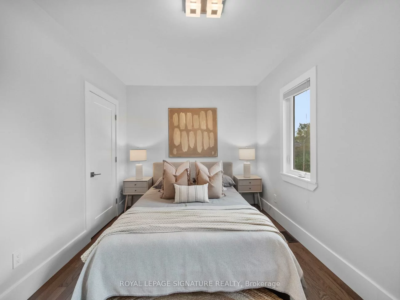 151, Eastwood, Birchcliffe-Cliffside, Toronto