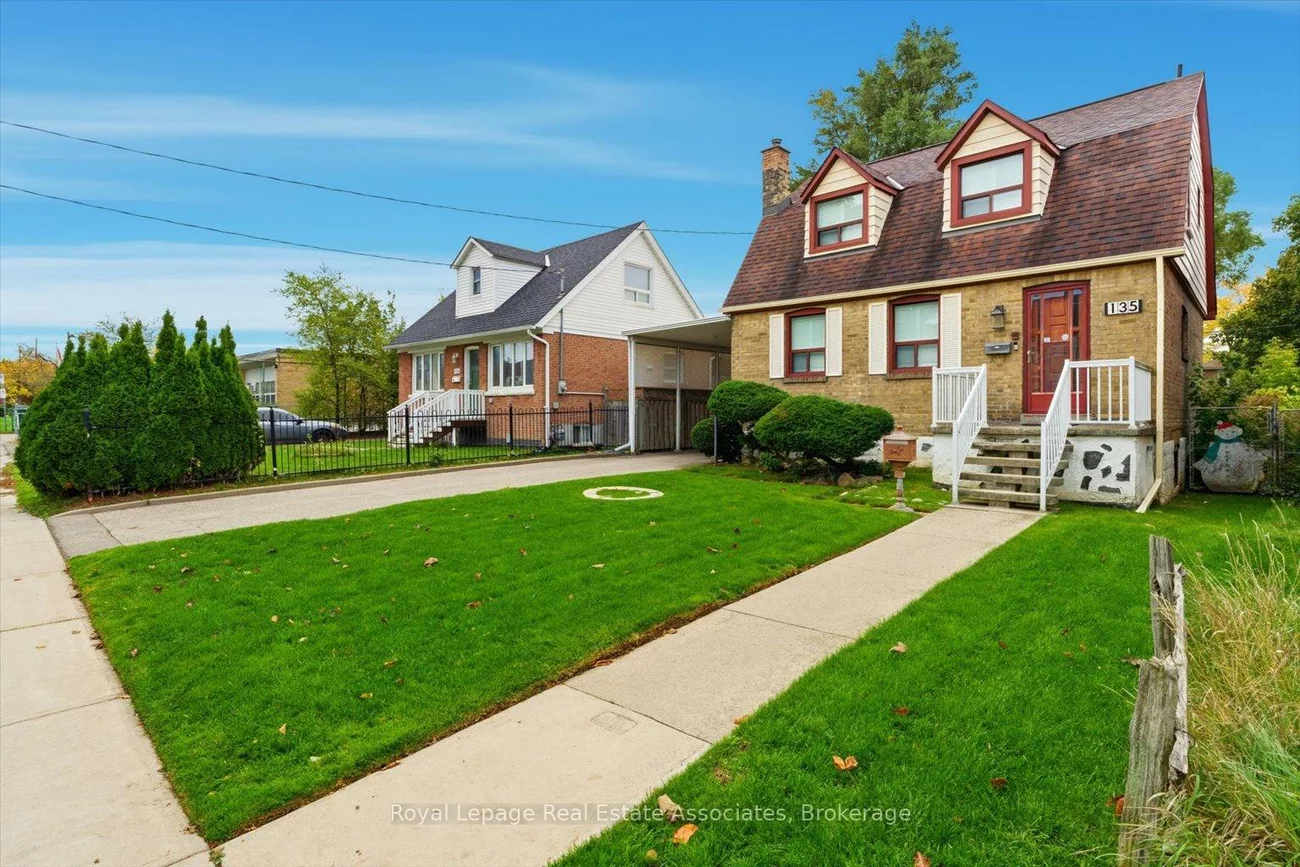 135, Tiago, O'Connor-Parkview, Toronto