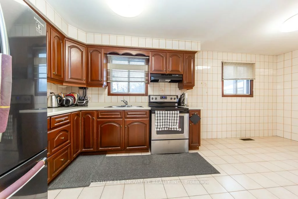 4, Albacore, Woburn, Toronto