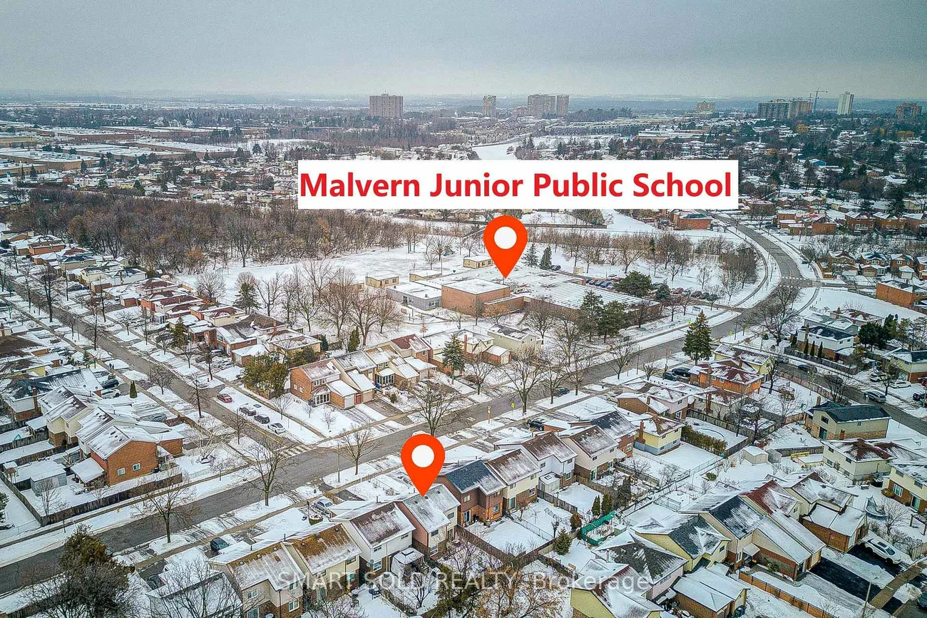 43, Mammoth Hall, Malvern, Toronto