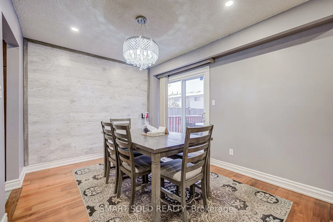 43, Mammoth Hall, Malvern, Toronto