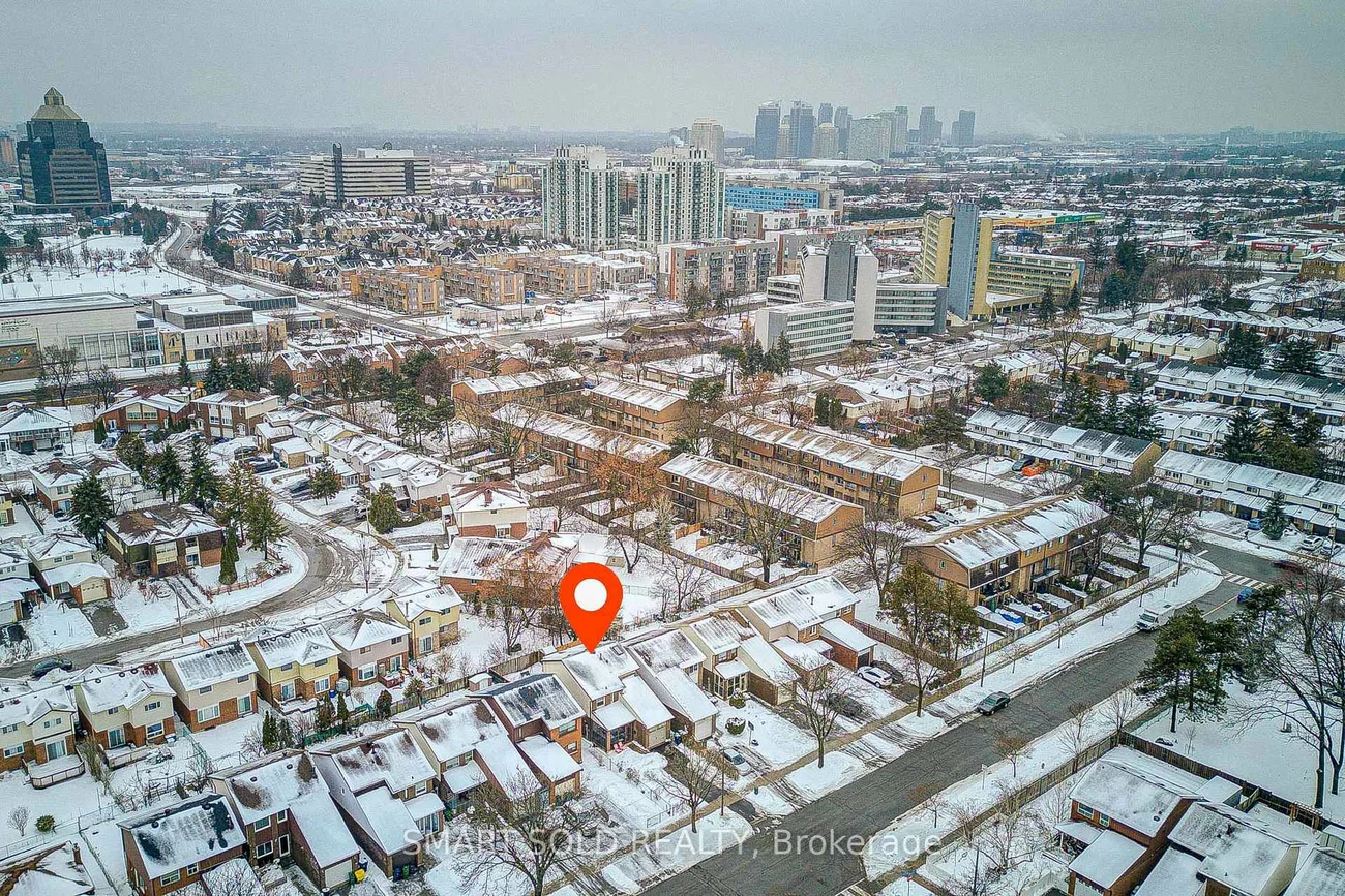 43, Mammoth Hall, Malvern, Toronto