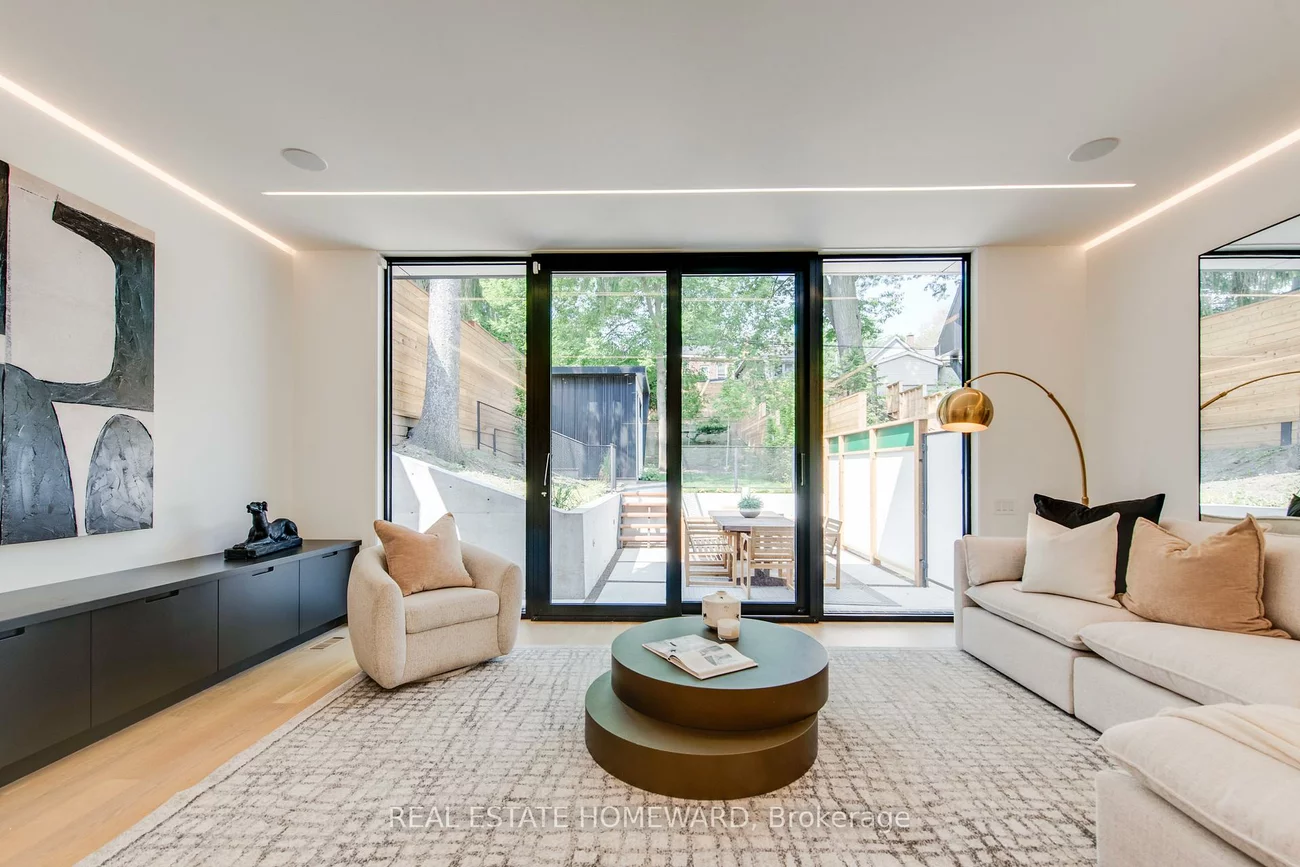 174, Kenilworth, The Beaches, Toronto