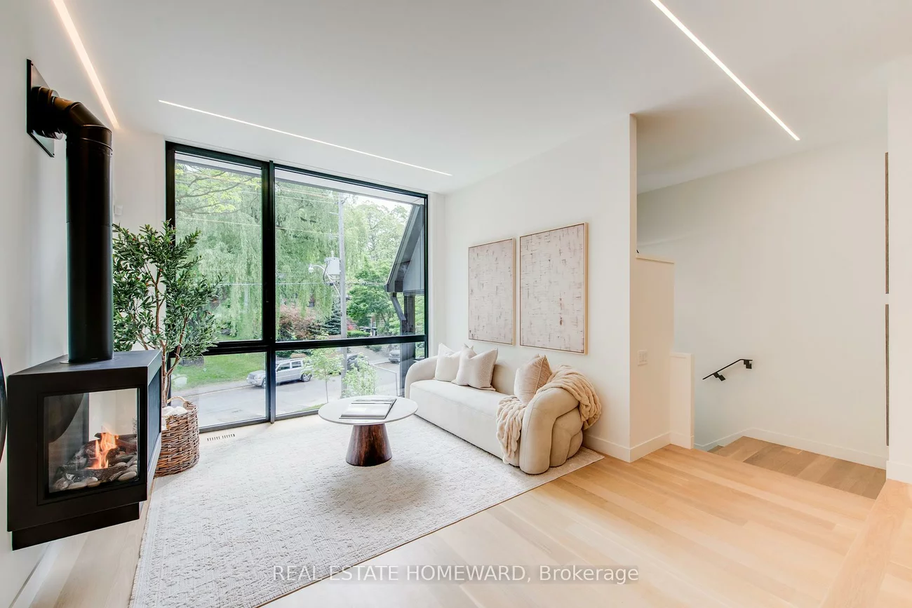 174, Kenilworth, The Beaches, Toronto