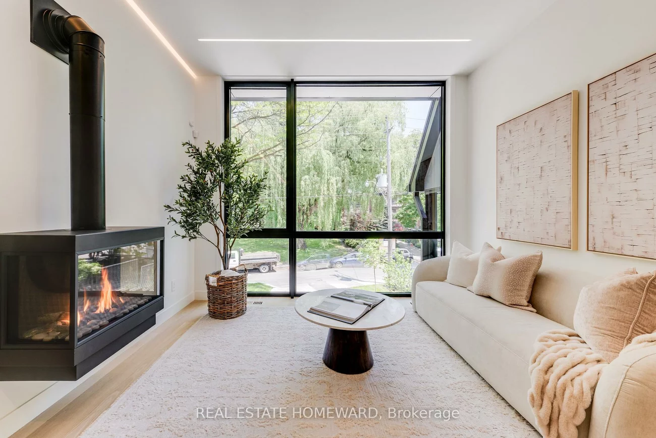 174, Kenilworth, The Beaches, Toronto