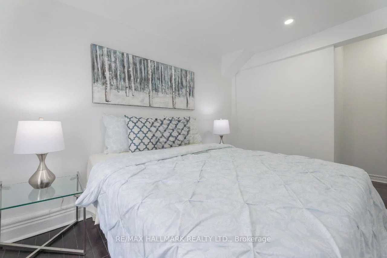 106, Willow, The Beaches, Toronto