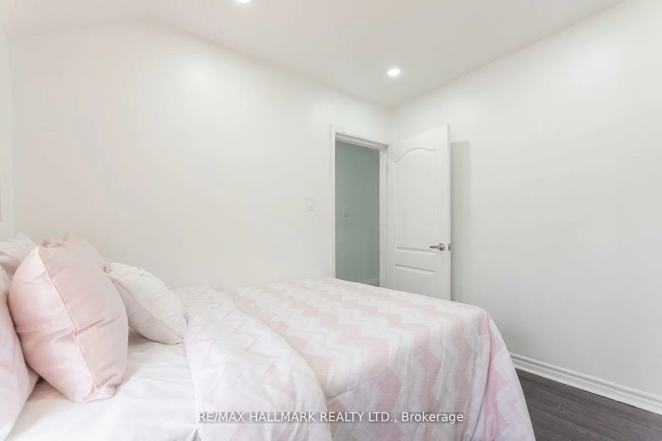 106, Willow, The Beaches, Toronto