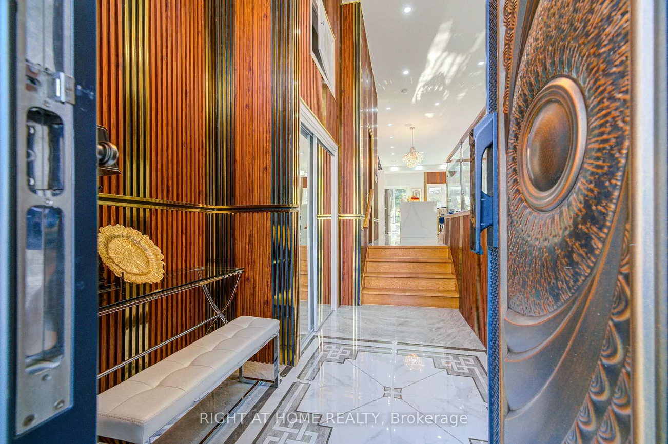 80, Haslam, Birchcliffe-Cliffside, Toronto