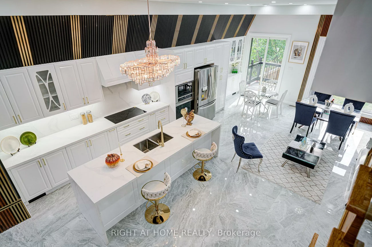 80, Haslam, Birchcliffe-Cliffside, Toronto