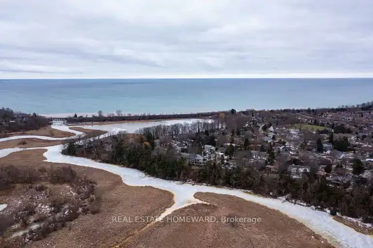 272, Taylor, Rouge E10, Toronto