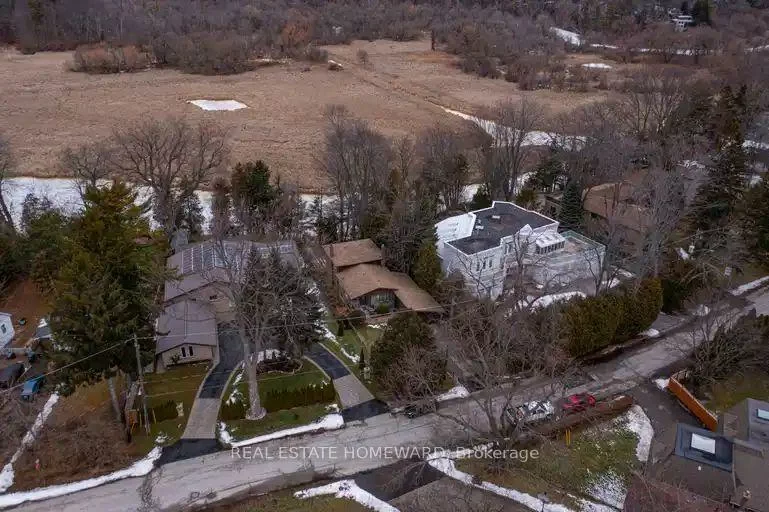 272, Taylor, Rouge E10, Toronto