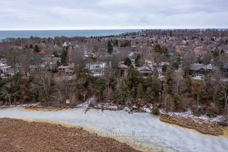 272, Taylor, Rouge E10, Toronto