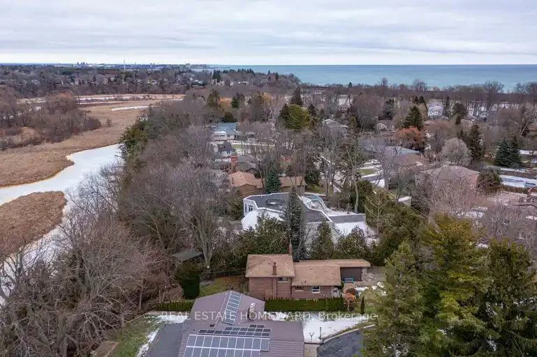 272, Taylor, Rouge E10, Toronto