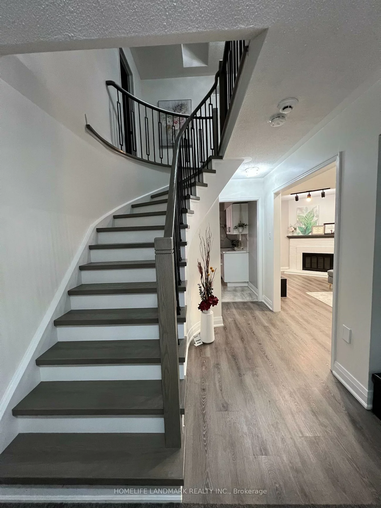 80, Lorna Rae, Milliken, Toronto