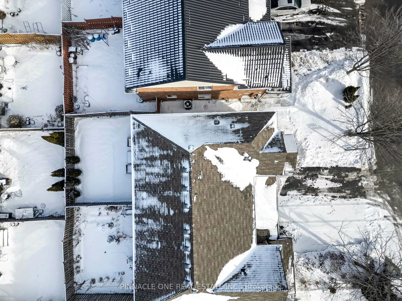 80, Millcar, Rouge E11, Toronto