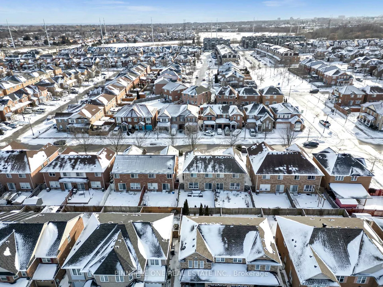 80, Millcar, Rouge E11, Toronto