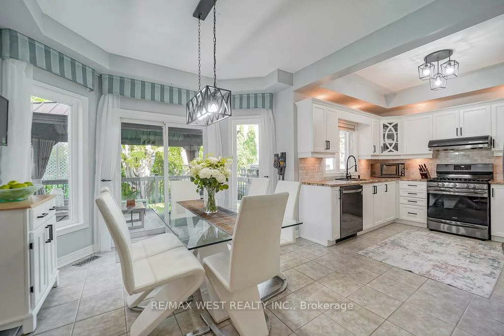 16, Tarsus, Highland Creek, Toronto