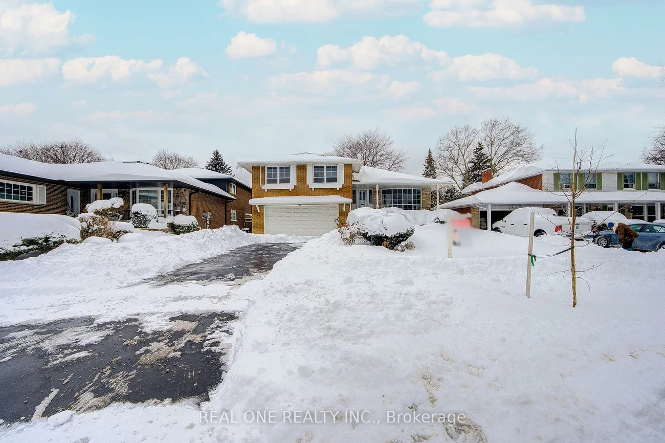 22, Kenmanor, L'Amoreaux, Toronto