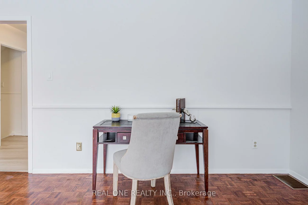 22, Kenmanor, L'Amoreaux, Toronto