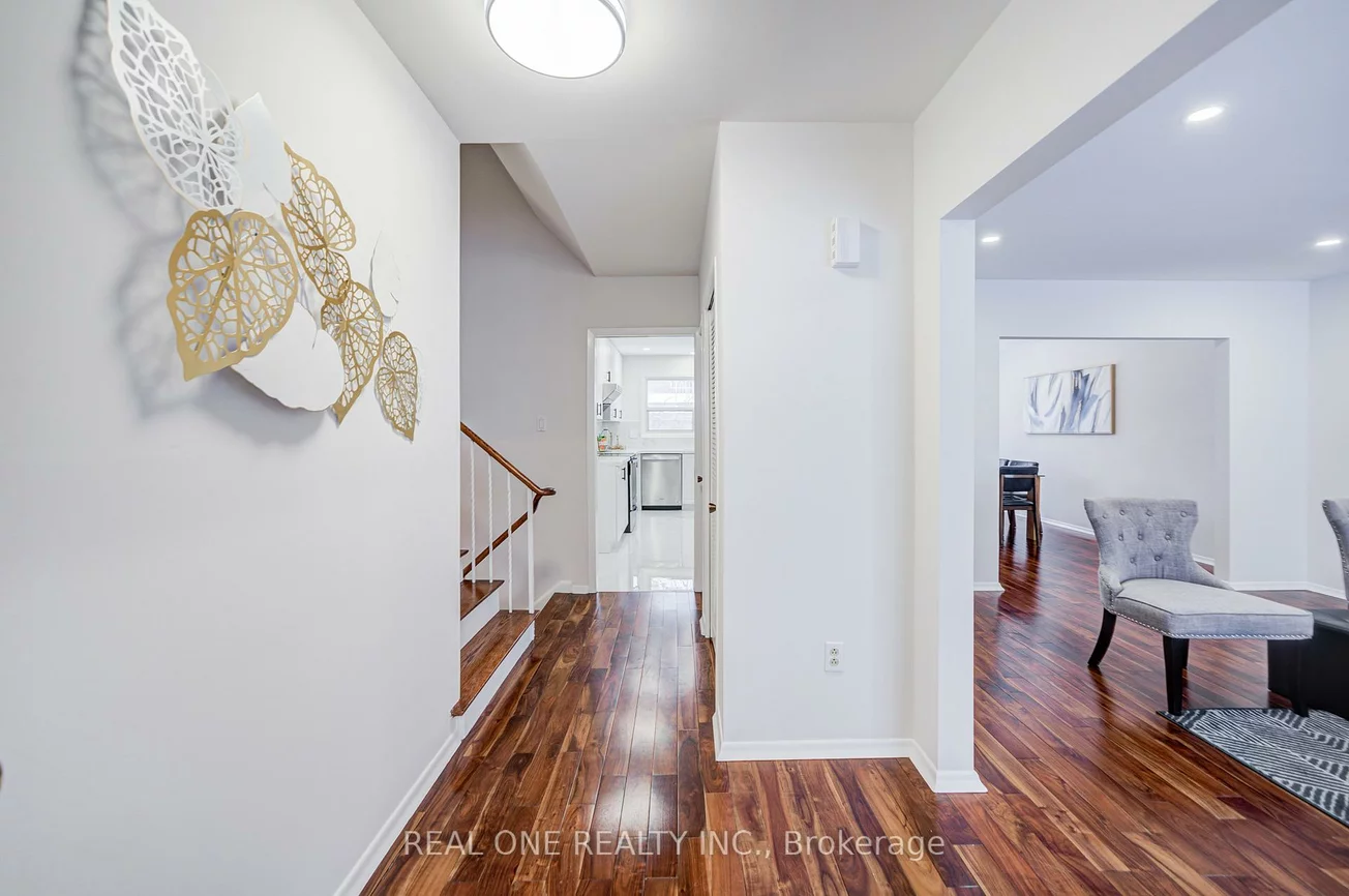 22, Kenmanor, L'Amoreaux, Toronto