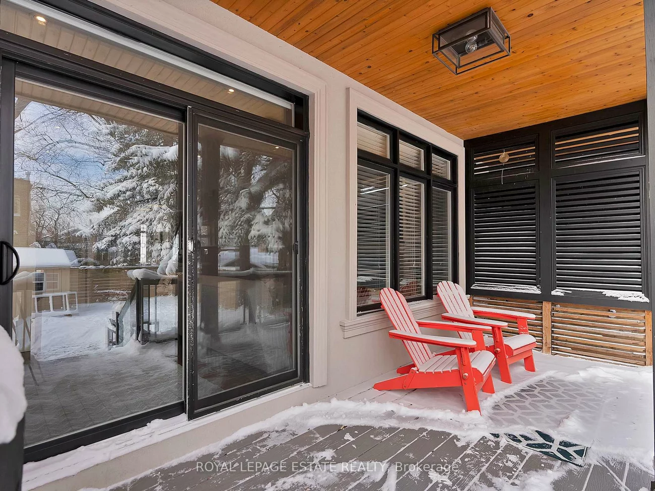 19, Red Deer, Birchcliffe-Cliffside, Toronto