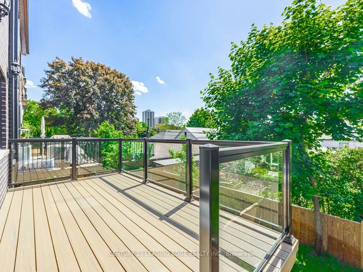 48B, Maybourne, Clairlea-Birchmount, Toronto