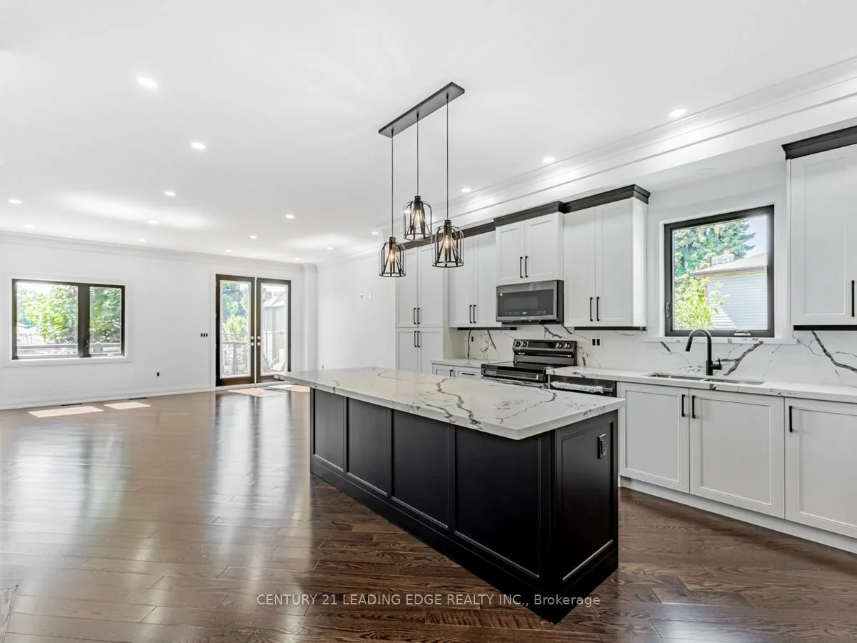 48B, Maybourne, Clairlea-Birchmount, Toronto