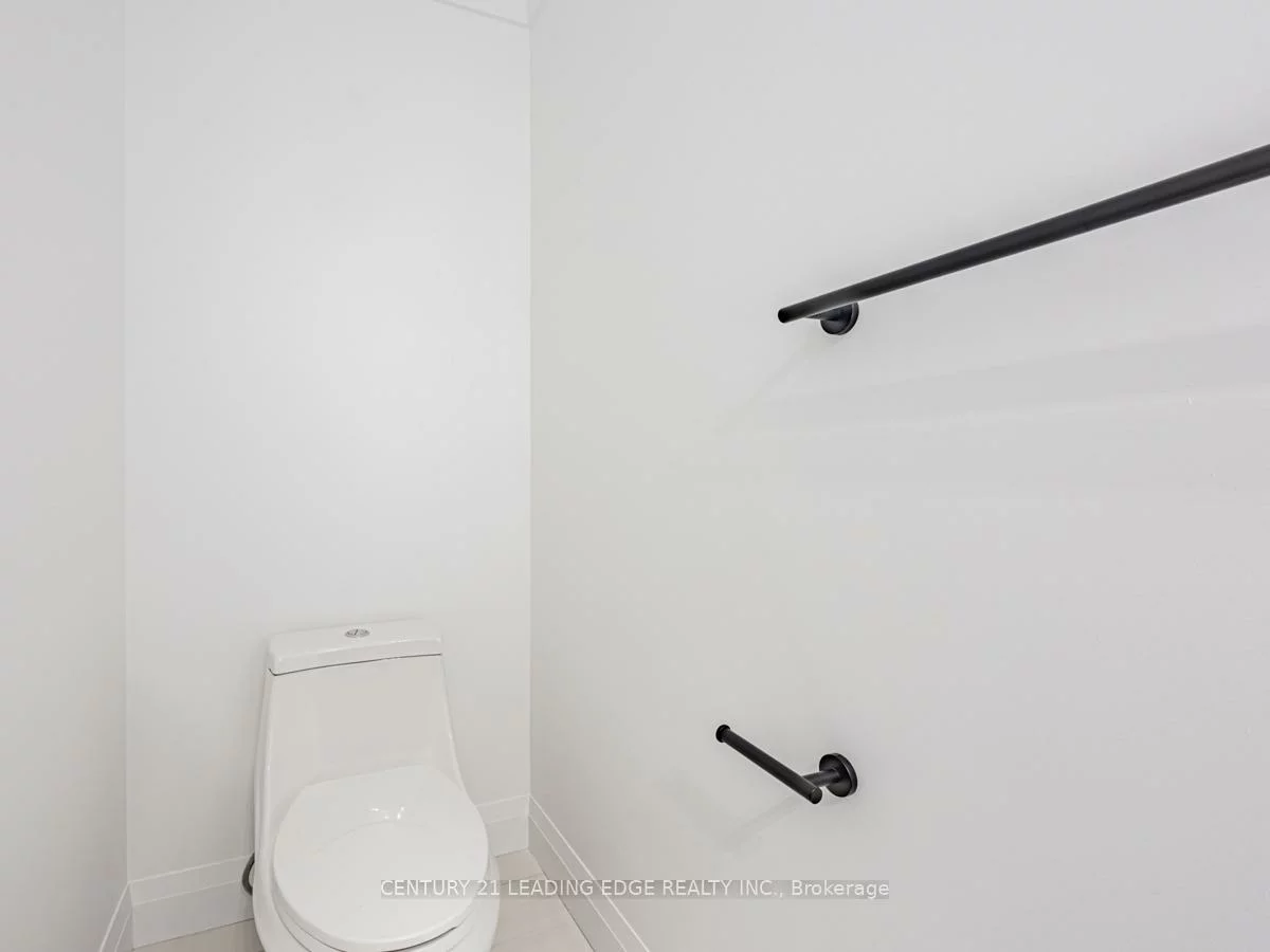 48B, Maybourne, Clairlea-Birchmount, Toronto