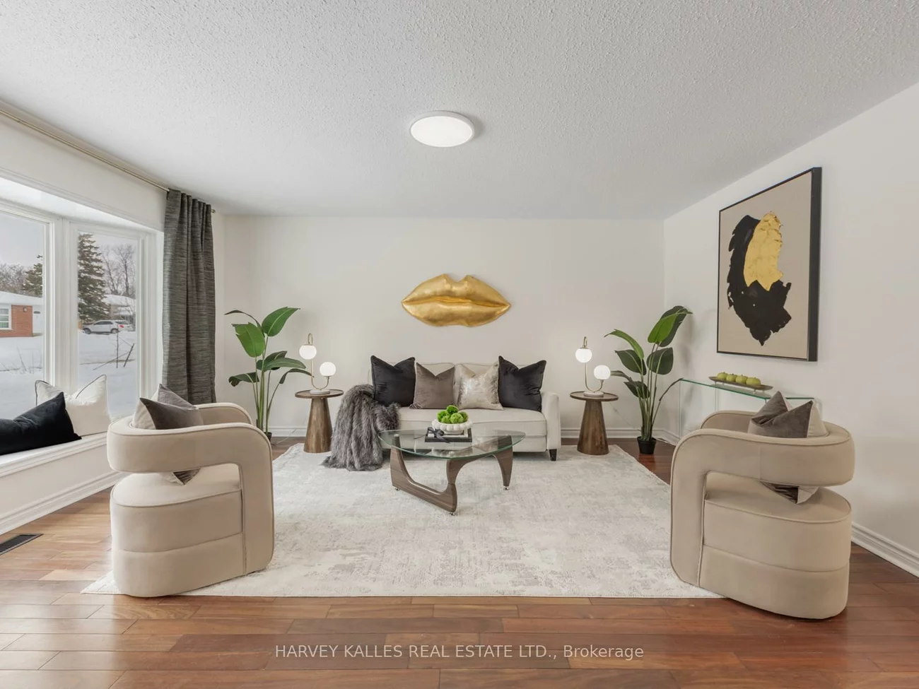 47, Snowball, Malvern, Toronto