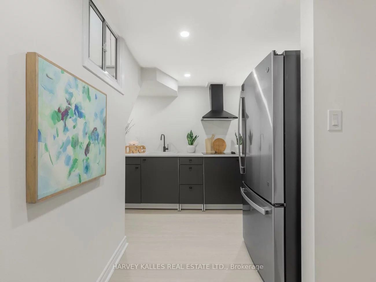 47, Snowball, Malvern, Toronto