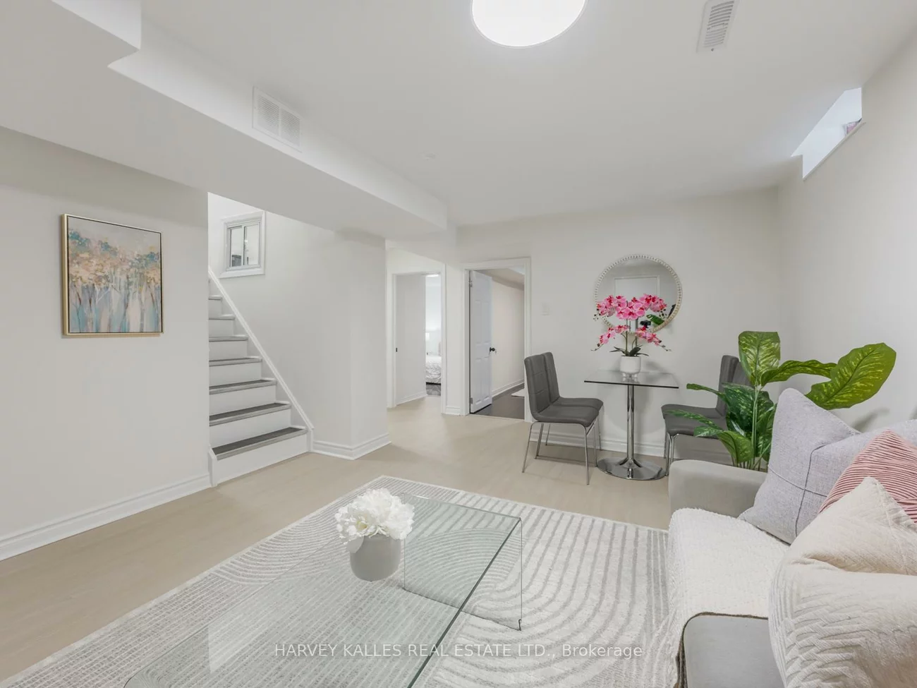 47, Snowball, Malvern, Toronto