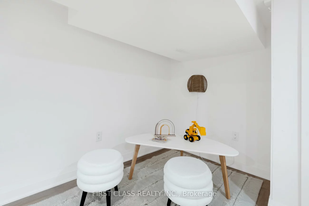 38, Bonnie Brae, Danforth Village-East York, Toronto