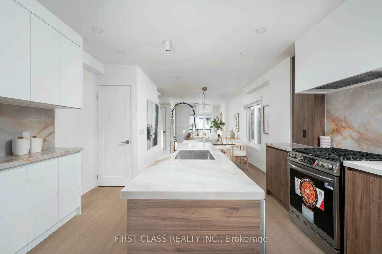 38, Bonnie Brae, Danforth Village-East York, Toronto