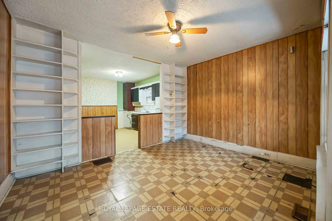 337, Craven, Greenwood-Coxwell, Toronto