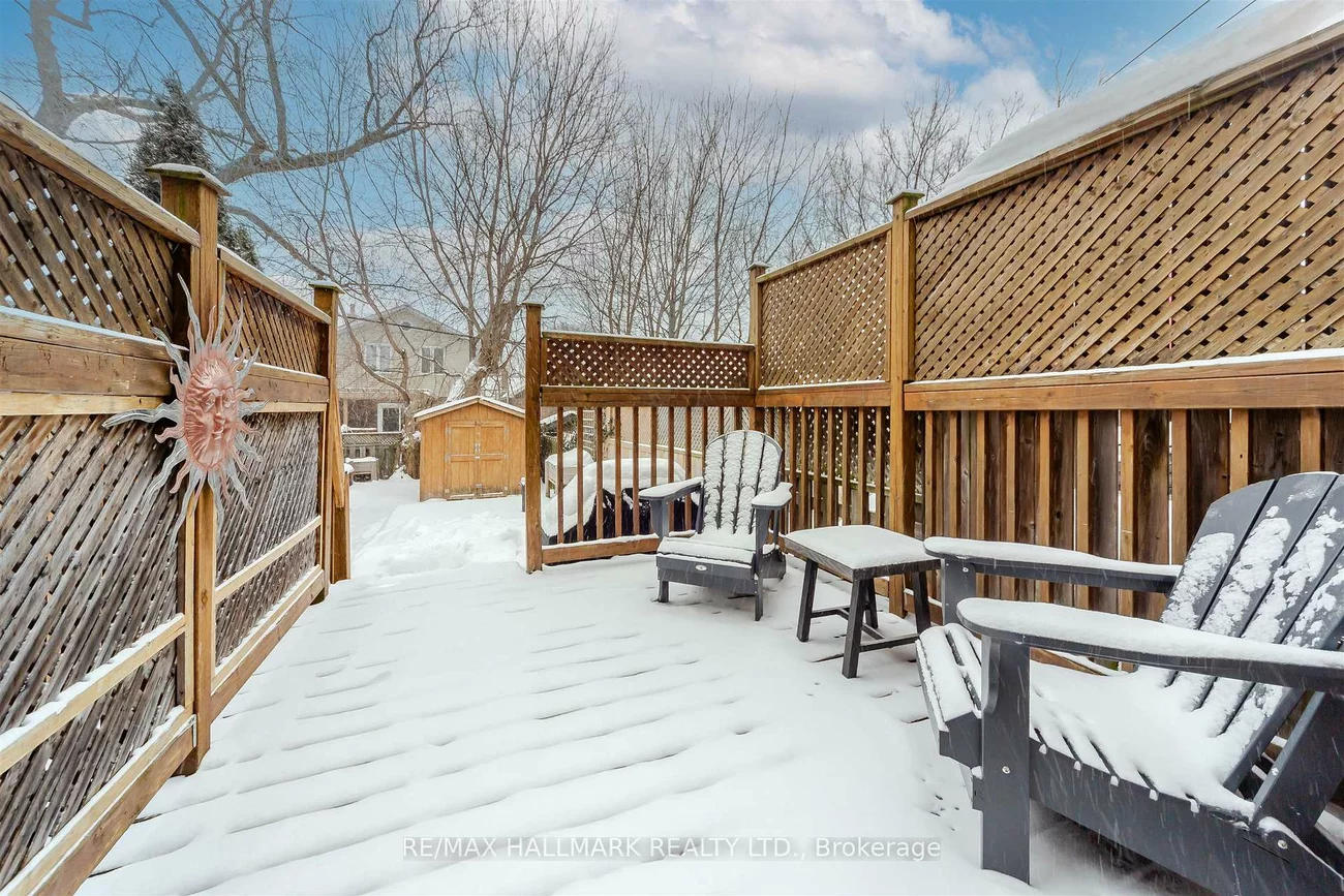 97, Queensdale, Danforth Village-East York, Toronto