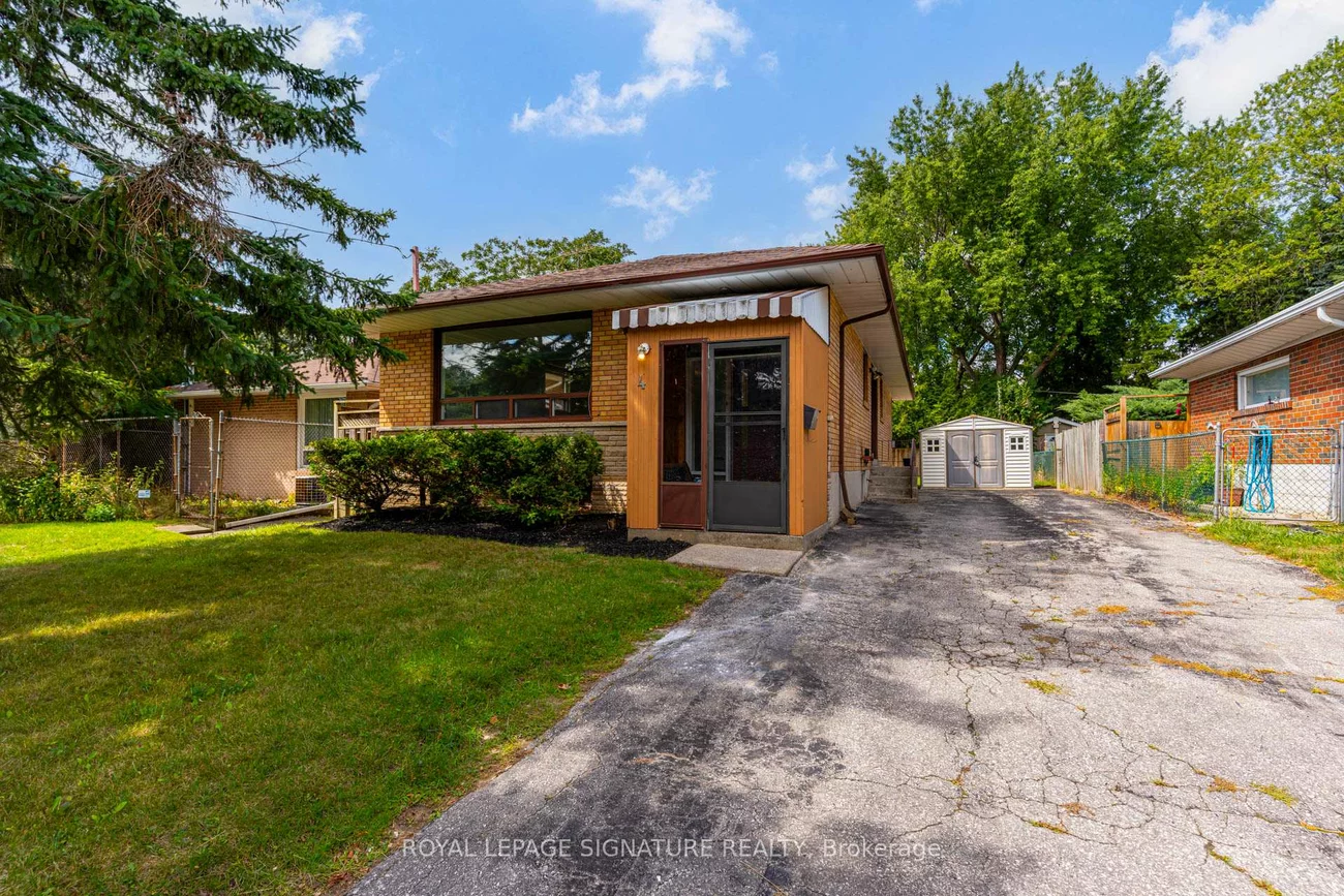4, Stillbrook, West Hill, Toronto