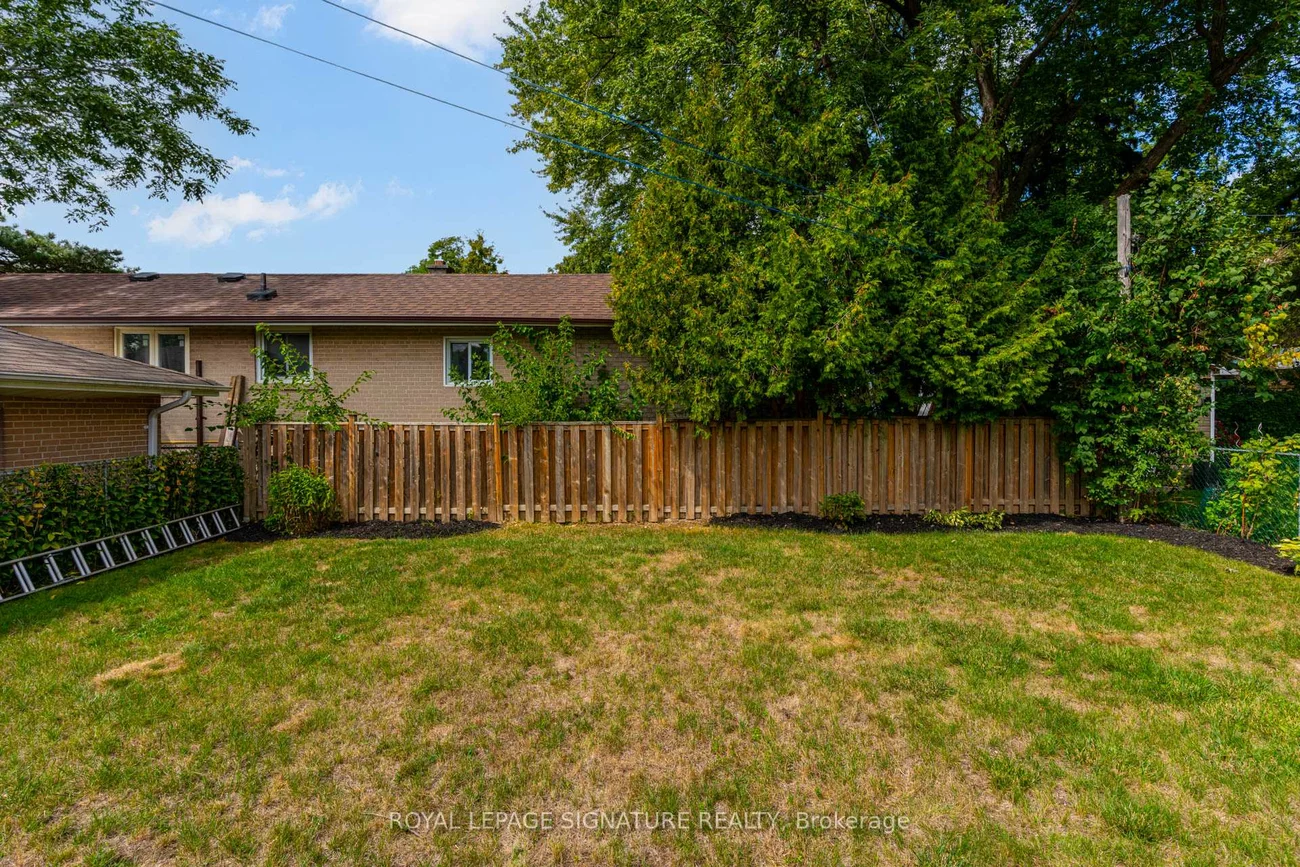 4, Stillbrook, West Hill, Toronto