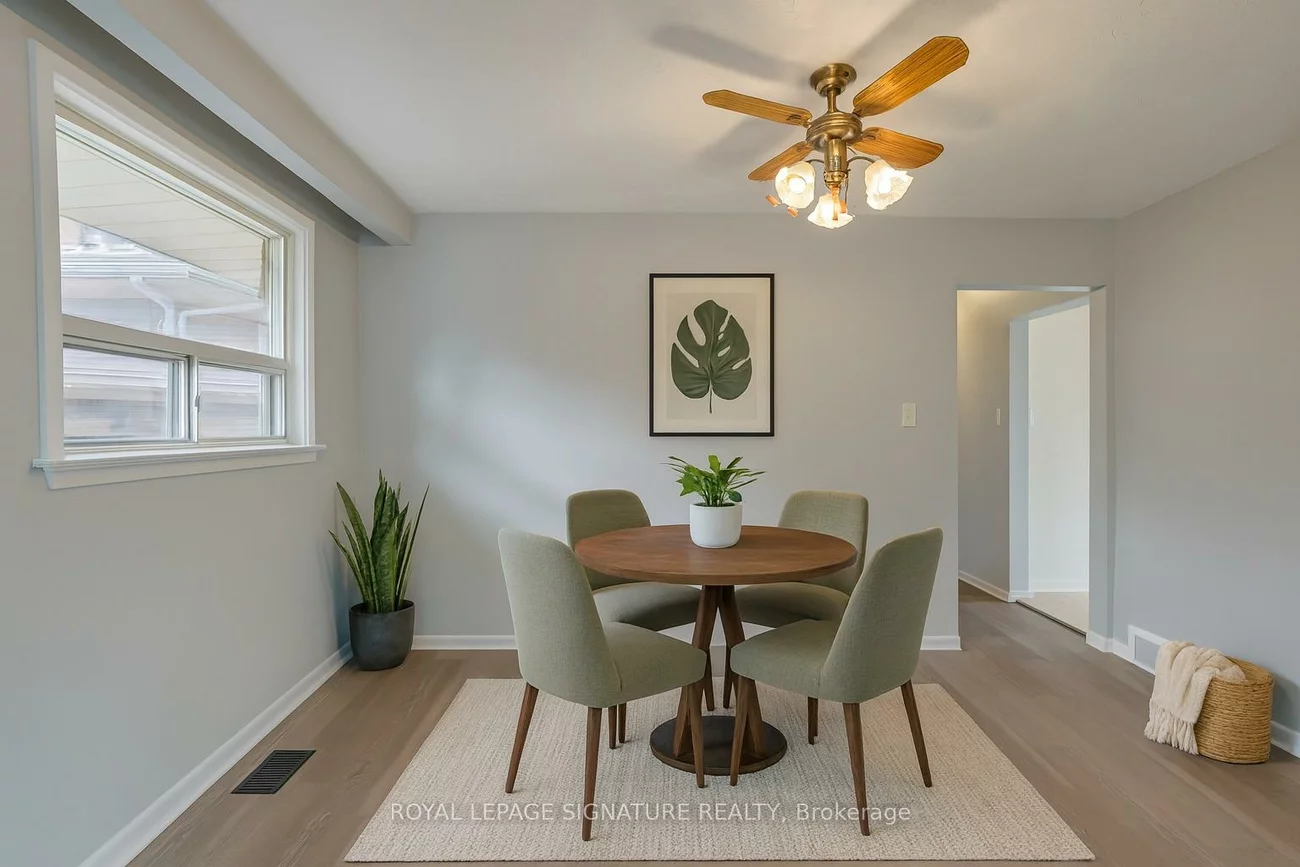 4, Stillbrook, West Hill, Toronto