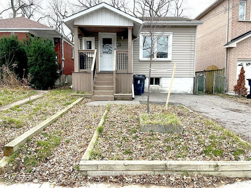 67, Claremore, Birchcliffe-Cliffside, Toronto